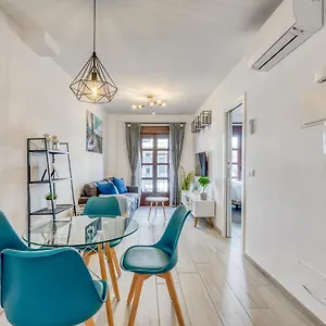 Hanami Castillo Apartment